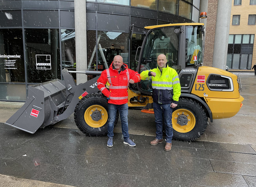 FIRST CUSTOMERS TO ORDER VOLVO ELECTRIC COMPACT MACHINES AT BAUMA 2019 TAKE DELIVERY